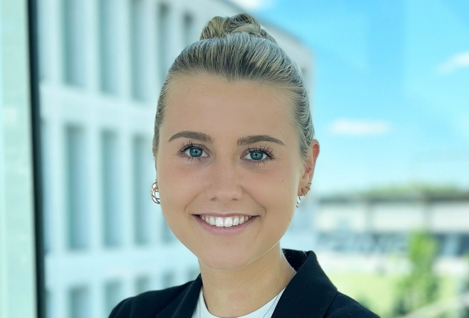 Kate Lejeune arbeitet als Führungskraft in der HR der Premium Food Group